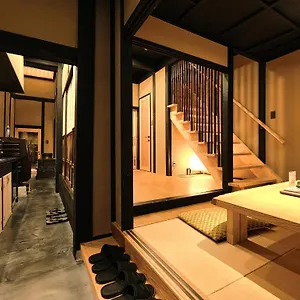 アパート Tsumugi Hachijominamotocho, 京都市
